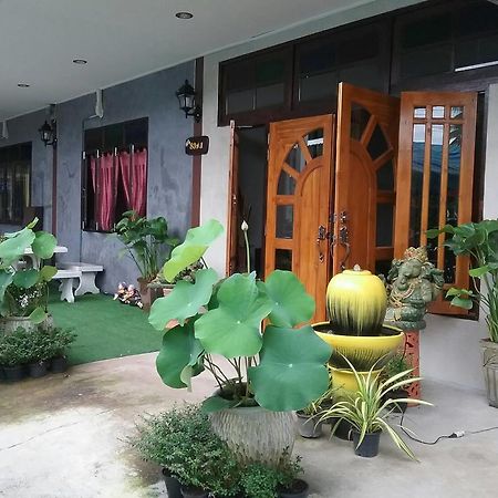 Sawang Guesthouse Ban Sawang Yai Eksteriør billede