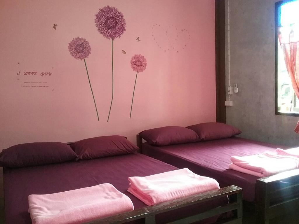 Sawang Guesthouse Ban Sawang Yai Eksteriør billede